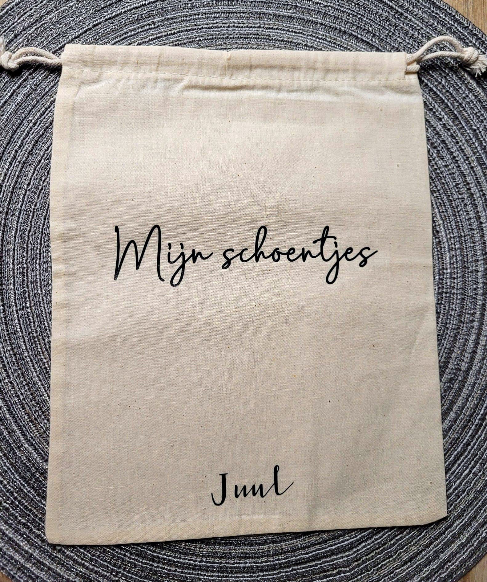 Linnen bewaarzakje "Mijn schoentjes"